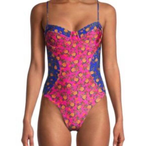 NWT FARM RIO
Fruit Dots' Bi Printed One Piece Swimsuit size Large - Picture 1 of 5